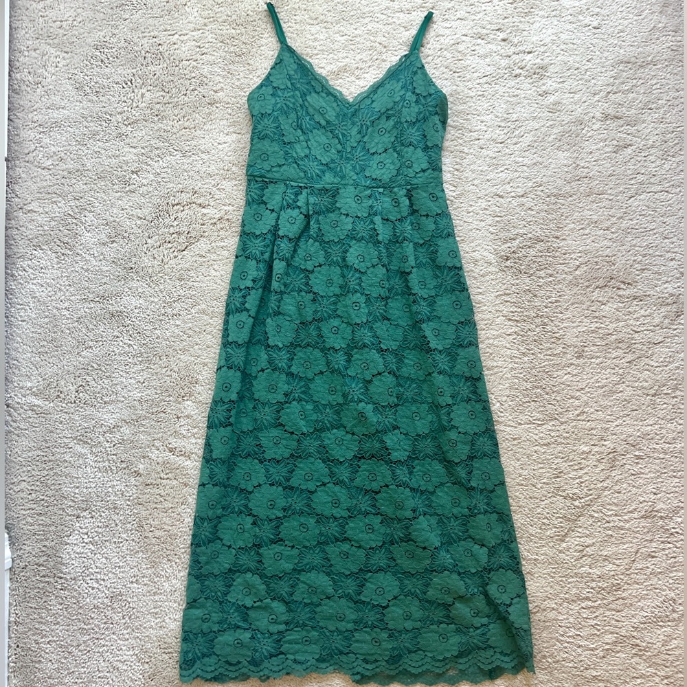 Emerald green embroidered lace midi dress